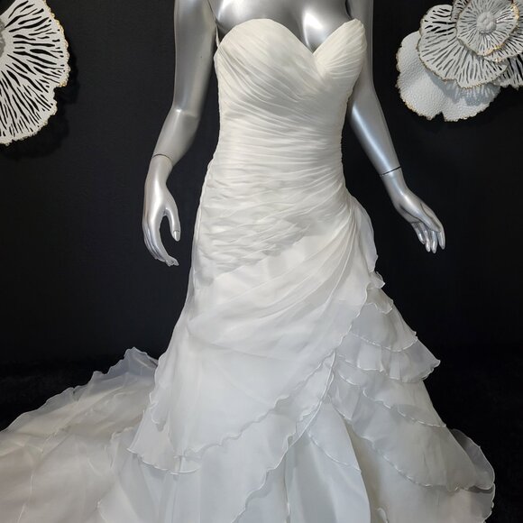 NWT~$1580~DEMETRIOS~4/6~IVORY OFF WHITE RUCHED RUFFLED STRAPLESS WEDDING DRESS - Picture 5 of 16